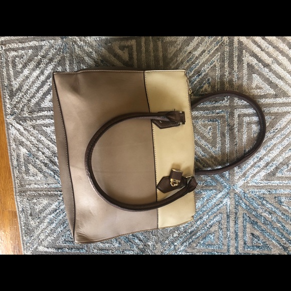 Hand bag - Picture 2 of 9